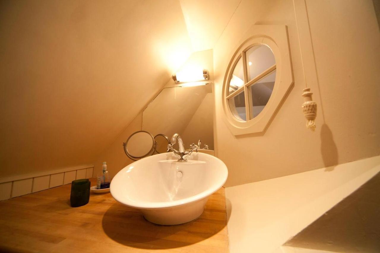 The Lodge: Adorable, Romantic Thatched Cottage Freshwater Zewnętrze zdjęcie